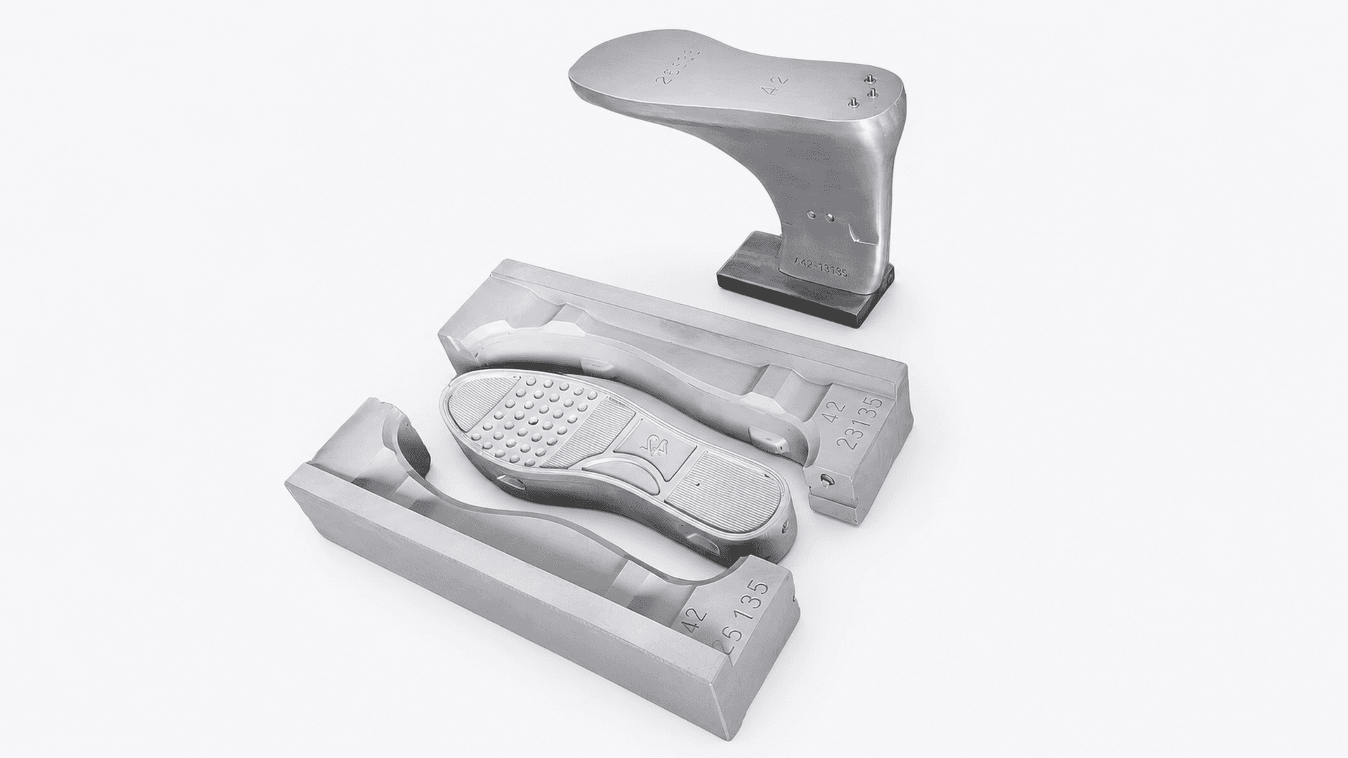 DIP shoe injection mould set with sole forming parts